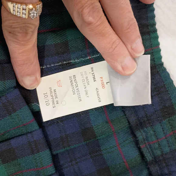 Vintage Jantzen Classics Plaid Pleated MIdi Skirt - Picture 7 of 7